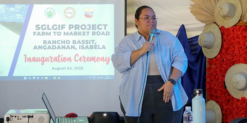farm-to-market-road-sa-angadanan-naisakatuparan-sa-pamamagitan-ng-sglgif4